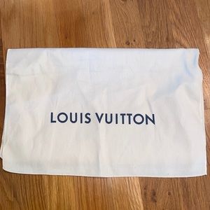 New! Louis Vuitton Dust Bag